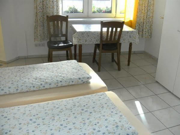 Hostel Heinzelmaennchen Cologne Extérieur photo
